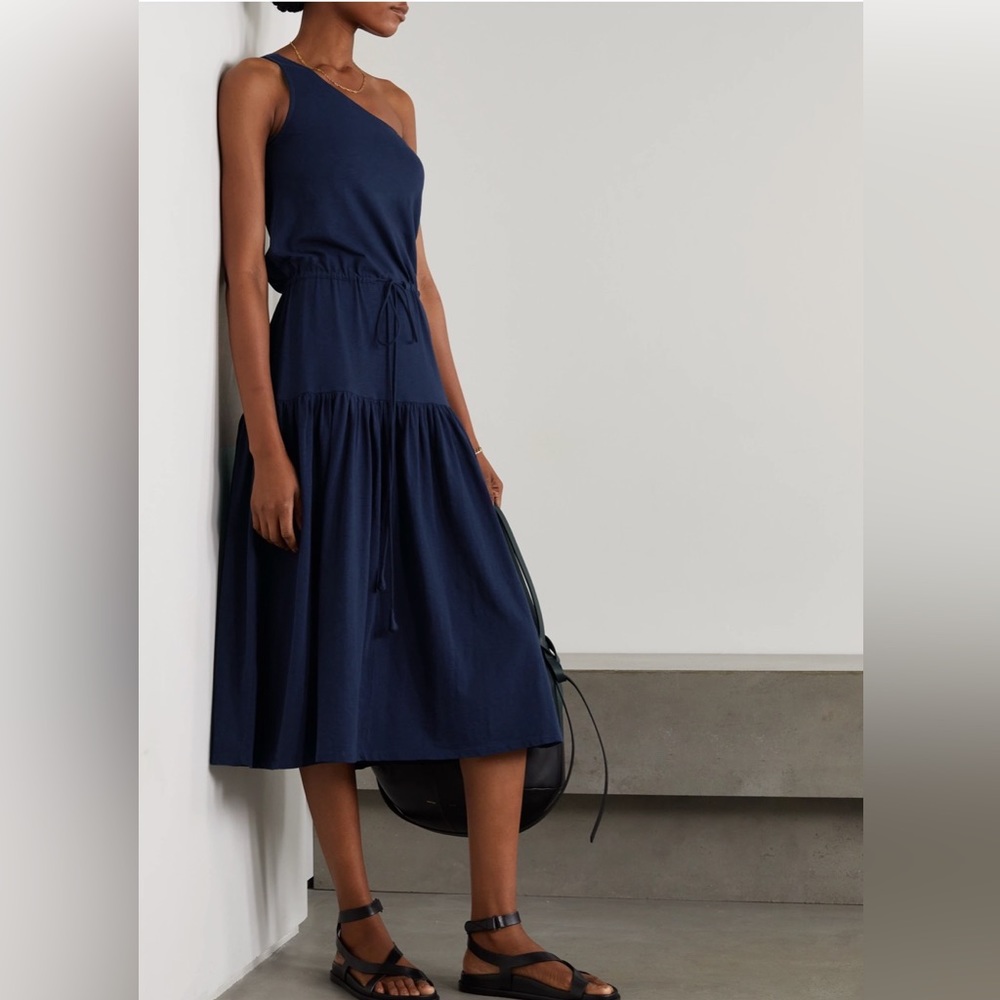 SALE! NWT Perfect Vaca Dress! Apiece Apart Maramar One Shoulder Tee Dress